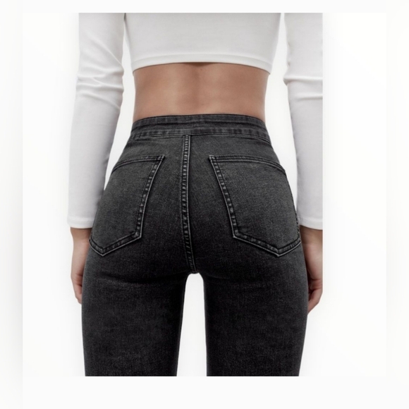 🌞Zara High Rise Fit & Flare Stretch Jeans  Full Length Size 4 - Picture 3 of 14